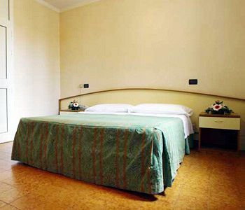 Hotel Giardinetto Al Sant'Orsola Bologne Extérieur photo